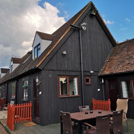 Chalet Cottages Streatley  Eksteriør billede